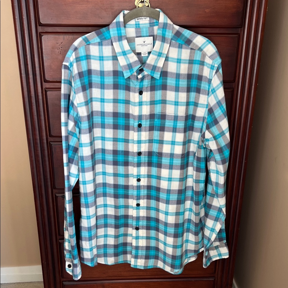 American Eagle Outfitters Seriously Soft Plaid Button Down Flannel Shirt Large